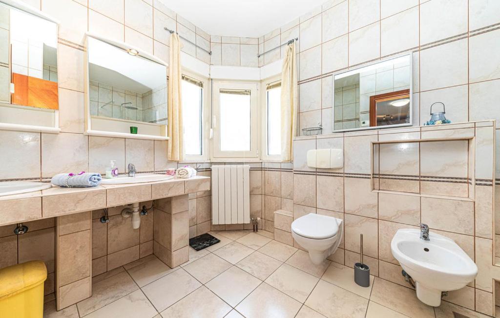 Luksuzna Villa Sa Privatnim Unutarnjim Bazenom Villa Garden بودْسْتغانا المظهر الخارجي الصورة